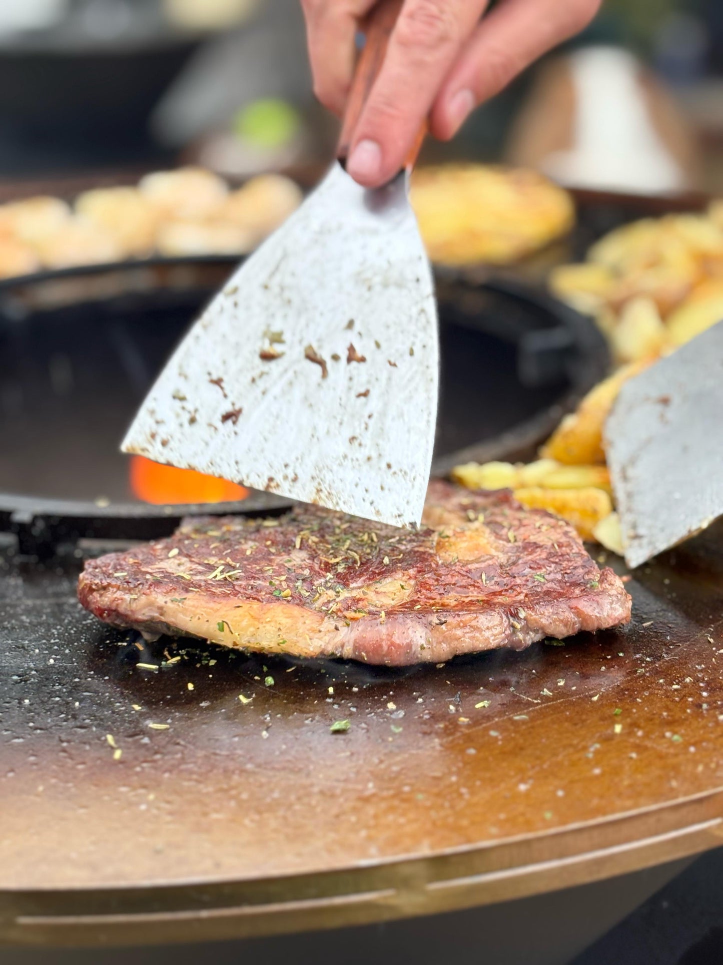 CHUCK essential package -Round Base-